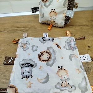 állatmintás  címkerongyi+puha csörgő címkekocka szett - játék & sport - 3 éves kor alattiaknak - babakocka - Meska.hu