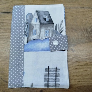 textil gyermek egészségügyi kiskönyv borító házikó   mintával, Otthon & Életmód, Papír, írószer, Egészségügyi kiskönyv borító, , MESKA