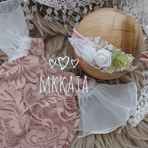 Tüll szoknya, csipke body és fejpánt szett Újszülött fotózáshoz - ruha & divat - babaruha & gyerekruha - babafotózási ruha és kellék - Meska.hu  Tüll szoknya, csipke body és fejpánt szett Újszülött fotózáshoz - ruha & divat - babaruha & gyerekruha - babafotózási ruha és kellék - Meska.hu