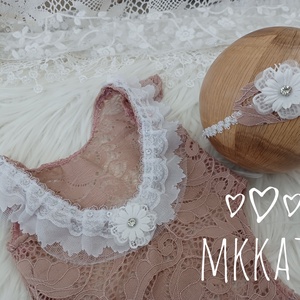 Csipke body és fejpánt szett Újszülött fotózáshoz - ruha & divat - babaruha & gyerekruha - babafotózási ruha és kellék - Meska.hu Csipke body és fejpánt szett Újszülött fotózáshoz - ruha & divat - babaruha & gyerekruha - babafotózási ruha és kellék - Meska.hu