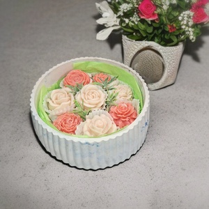 Illatviasz ajándékszett anyukáknak babaváró figyelmesség - baba - mama - babalátogató ajándékcsomag - Meska.hu