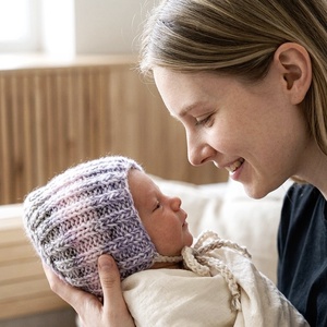 Újszülött babasapka fotózásra  - baba - mama - babaruházat - babasapka - Meska.hu