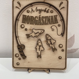 Apának, Papának horgászós tábla halas díszítéssel, Otthon & Életmód, Dekoráció, Kép & Falikép, Fából készült kép, Famegmunkálás, Gravírozás, pirográfia, MESKA