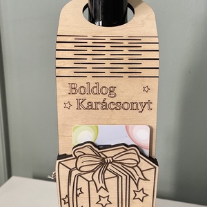  Fa ajándékkártya tartó italos üveg nyakára - karácsony - karácsonyi ajándékozás - karácsonyi képeslap, üdvözlőlap, ajándékkísérő - Meska.hu