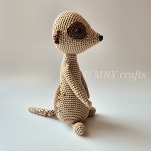 Horgolt szurikáta - játék & sport - plüssállat & játékfigura - más figura - Meska.hu