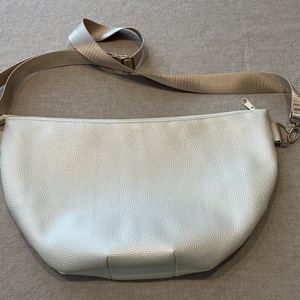 Luna bag, világos beige metál - táska & tok - kézitáska & válltáska - vállon átvethető táska - Meska.hu