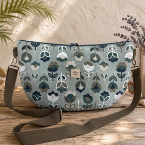 Luna Plena crossbody bag kék virágos - Meska.hu