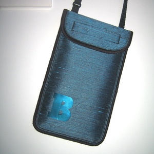Betűs Mobiltok állítható pántos  XL telefon tartó Nyakba is akasztható 2in1 kistáska B türkiz tok - Meska.hu