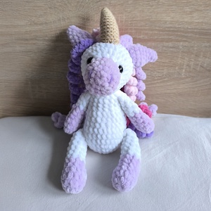 Luna, az unikornis amigurumi figura - Meska.hu