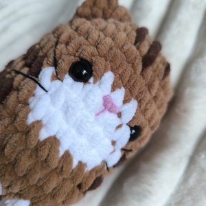 Mokka, a horgolt cica - játék & sport - plüssállat & játékfigura - cica - Meska.hu