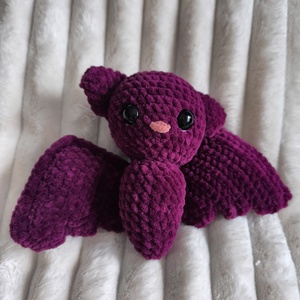 Bíborka, a horgolt denevér, Játék & Sport, Plüssállat & Játékfigura, Más figura, Horgolás, Varrás, MESKA