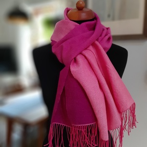 Pink - kézzel szőtt kendő - ruha & divat - sál, sapka, kendő - kendő - Meska.hu