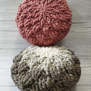 Tavirózsa párna - horgolt - otthon & életmód - lakástextil - párna & párnahuzat - díszpárna (belsővel együtt) - Meska.hu