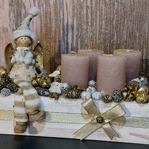 Angyalkás adventi asztaldísz  - karácsony - adventi díszek - adventi gyertyadíszek és koszorúdíszek - Meska.hu