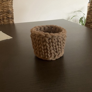 Horgolt tároló - otthon & életmód - dekoráció - asztal és polc dekoráció - asztaldísz - Meska.hu