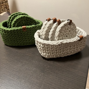 Horgolt poháralátét tartóval - otthon & életmód - konyhafelszerelés, tálalás - tálalás - tányér- és poháralátét - Meska.hu