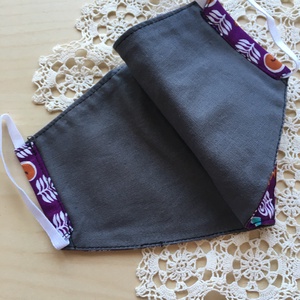 Lila mókusos maszk, női gumis orrú arcmaszk, designer textil maszk - női - női - Meska.hu