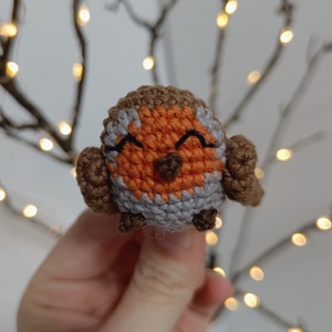 Horgolt kis vörösbegy - Meska.hu