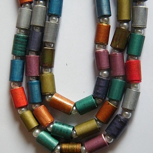 Színek játéka nyaklánc újrahasznosított papírból - ékszer - nyaklánc - hosszú nyaklánc - Meska.hu