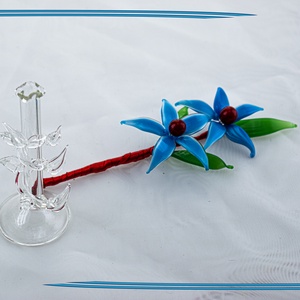 Üveg virág Világoskék szirmokkal - otthon & életmód - dekoráció - asztal és polc dekoráció - díszüveg - Meska.hu