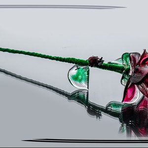 Üveg rózsa Goldrubin-kristályüveg keverék - Meska.hu