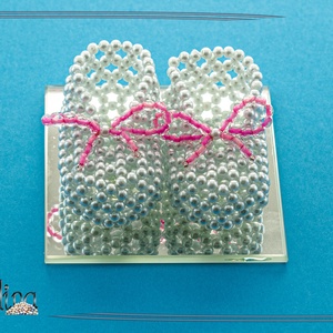 Gyöngy babacipő - Meska.hu