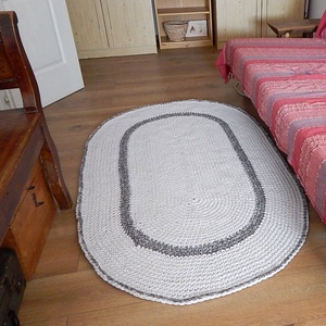 Horgolt  ovális  szőnyeg  -  - Meska.hu