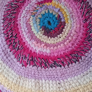  Rag rug Horgolt szőnyeg rongyszőnyeg, Otthon & Életmód, Lakástextil, Szőnyeg, Horgolt szőnyeg, Horgolás, Újrahasznosított alapanyagból készült termékek, MESKA