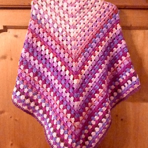 Horgolt vállkendő   - ruha & divat - sál, sapka, kendő - vállkendő - Meska.hu