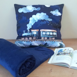 Párna és pléd kisfiúnak, délutáni pihenéshez - otthon & életmód - babaszoba, gyerekszoba - gyerek díszpárna - Meska.hu