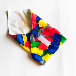 Újraszalvéta, szendvics csomagoló, textil szalvéta, legós, építőkockás - táska & tok - uzsonna- & ebéd tartó - szendvics csomagoló - Meska.hu