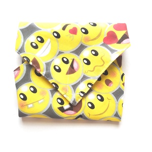 Újraszalvéta, szendvics csomagoló, smiley, emoji mintás, Táska & Tok, Uzsonna- & Ebéd tartó, Szendvics csomagoló, Varrás, MESKA