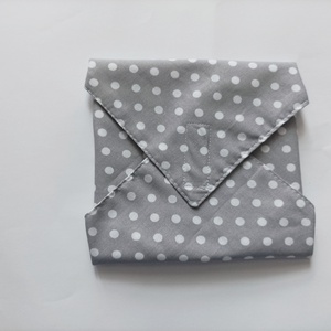Újraszalvéta, szendvics csomagoló, vilgos szürke alapon fehér pöttyös, Táska & Tok, Uzsonna- & Ebéd tartó, Szendvics csomagoló, Varrás, MESKA
