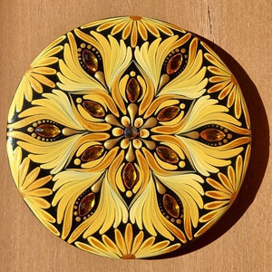 12 cm-es mandalakő a napfonatcsakra színeivel - otthon & életmód - dekoráció - spiritualitás - mandala - Meska.hu