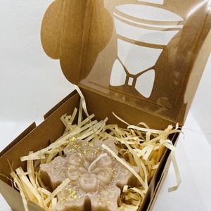 Bézs hópehely gyertya  Téli elegancia aranyfényben, Otthon & Életmód, Gyertya, illat, aroma, Gyertya, Gyertya-, mécseskészítés, MESKA