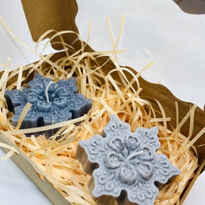 Szürke hópehely gyertyaszett  Téli elegancia, két árnyalatban - otthon & életmód - gyertya, illat, aroma - gyertya - Meska.hu