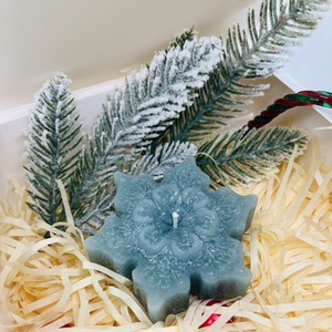 Zöld karácsonyi gyertyaszett  karácsonyfa és hópehely, csillámos díszítéssel - otthon & életmód - gyertya, illat, aroma - gyertya - Meska.hu