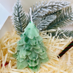Zöld Karácsonyi Gyertyaszett  Fenyőfa és Hópehely - karácsony - karácsonyi lakásdekoráció - karácsonyi illatgyertya, mécses - Meska.hu