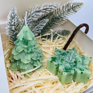 Zöld Karácsonyi Gyertyaszett  Fenyőfa és Hópehely - karácsony - karácsonyi lakásdekoráció - karácsonyi illatgyertya, mécses - Meska.hu