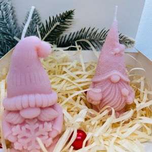 Téli Manó Gyertyaszett - Rózsaszín - karácsony - karácsonyi lakásdekoráció - karácsonyi illatgyertya, mécses - Meska.hu