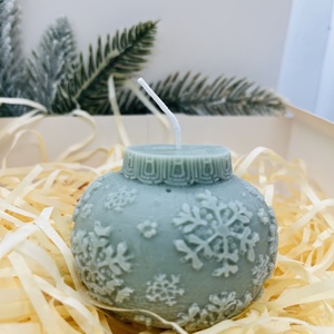 Hópelyhes Gömb Gyertya - Zöld, Karácsony, Karácsonyi lakásdekoráció, Karácsonyi illatgyertya, mécses, Gyertya-, mécseskészítés, MESKA