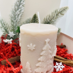 Karácsonyi Mintás Henger Gyertya - Beige - karácsony - karácsonyi lakásdekoráció - karácsonyi illatgyertya, mécses - Meska.hu