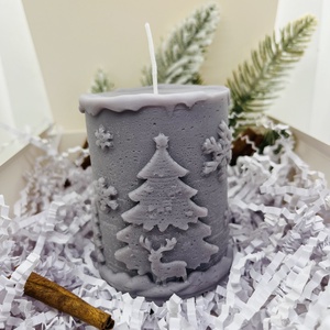 Téli Fenyőfás Rénszarvasos Gyertya, Karácsony, Karácsonyi lakásdekoráció, Karácsonyi illatgyertya, mécses, Gyertya-, mécseskészítés, MESKA