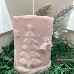 Rénszarvasos tömb gyertya- rózsaszín  - karácsony - karácsonyi lakásdekoráció - karácsonyi illatgyertya, mécses - Meska.hu