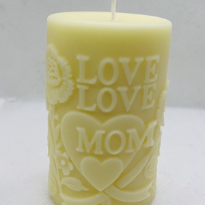 Anyák napi tömb gyertya � Love Mom felirattal, Otthon & Életmód, Gyertya, illat, aroma, Gyertya, Gyertya-, mécseskészítés, MESKA