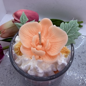 Habos orchidea virágos szójagyertya � barackvirág árnyalatú, kézműves üveges gyertya, Otthon & Életmód, Gyertya, illat, aroma, Gyertya, Gyertya-, mécseskészítés, MESKA