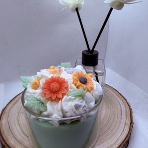 Apró virágos üveges d�szgyertya - zöld alappal, Otthon & Életmód, Gyertya, illat, aroma, Gyertya, Gyertya-, mécseskészítés, MESKA