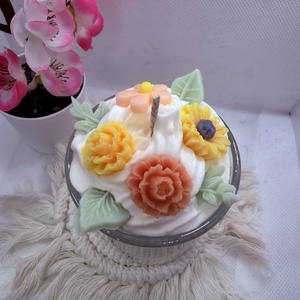 Apró virágos üveges d�szgyertya - barackvirág színben  - otthon & életmód - gyertya, illat, aroma - gyertya - Meska.hu