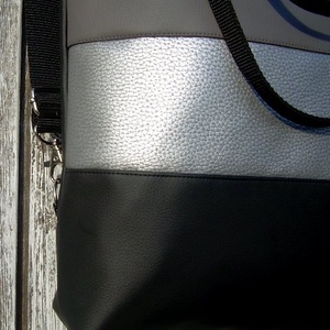 CITY BAG HÁTIZSÁK/OLDALTÁSKA/VÁLLTÁSKA : Fekete szürkével és antik ezüsttel - táska & tok - variálható táska - Meska.hu CITY BAG HÁTIZSÁK/OLDALTÁSKA/VÁLLTÁSKA : Fekete szürkével és antik ezüsttel - táska & tok - variálható táska - Meska.hu
