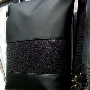 CITY BAG HÁTIZSÁK/OLDALTÁSKA : Fekete feketével 3. - táska & tok - hátizsák - hátizsák - Meska.hu
